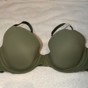 NWOT Aerie SMOOTHEZ Demi bra in size 34B Olive